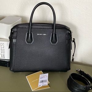 Michael kors medium belted Mercer